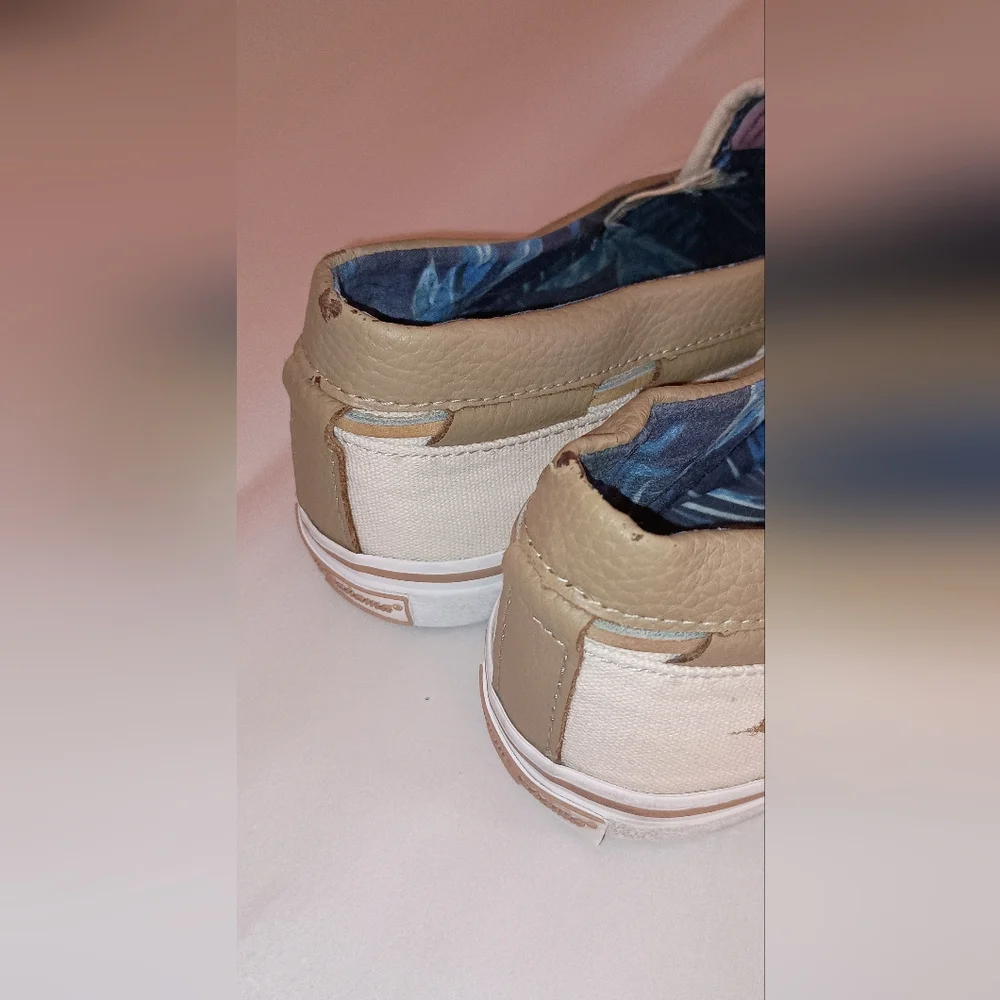 Tommy Bahama canvas leather